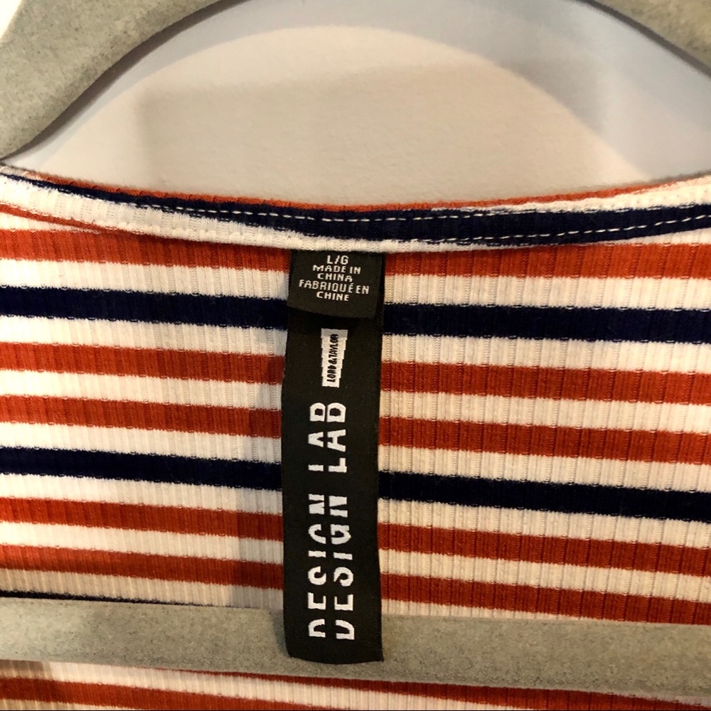 ✨3/$30 Design Lab Striped Ribbed Adjustable Crop Top - Picture 3 of 6